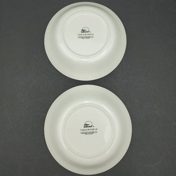 International Tableworks Riverwood Coupe Soup Cereal Bowls Blue Farm Scene - Picture 3 of 8